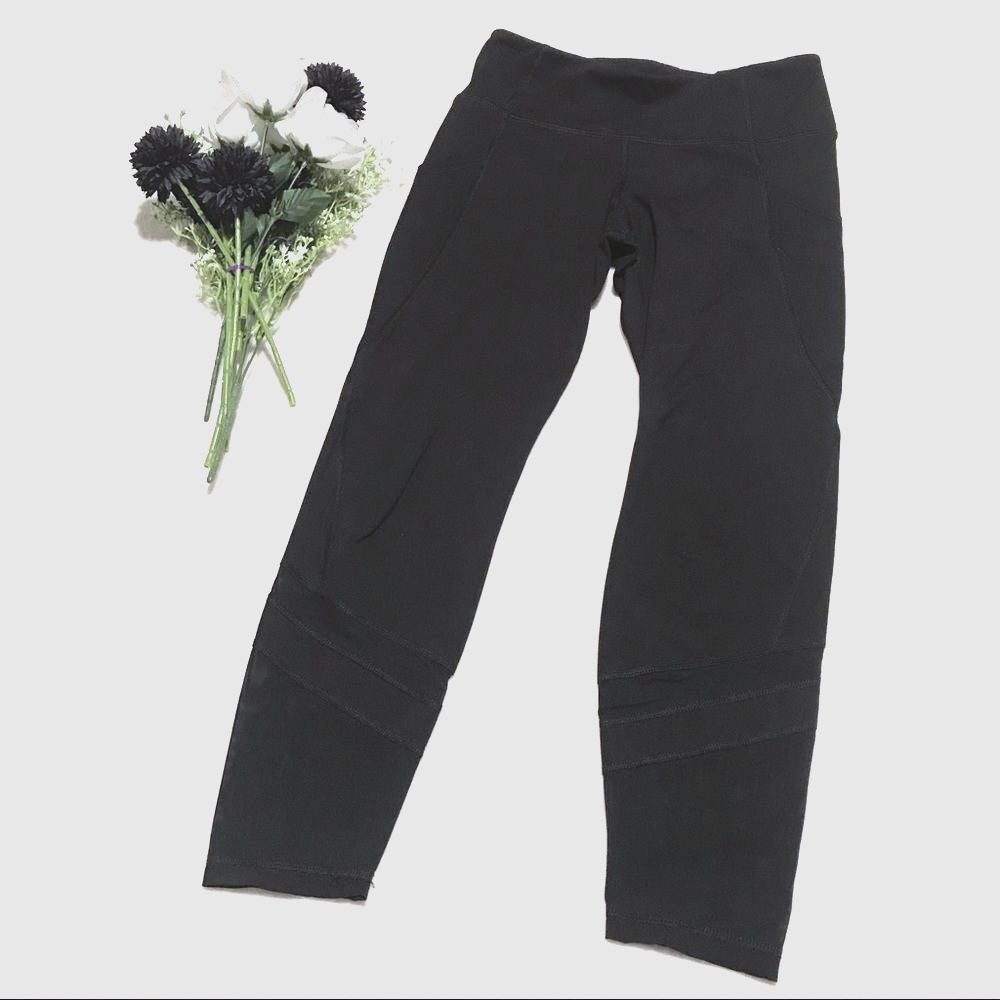 Old Navy Active Leggings Size Medium Black